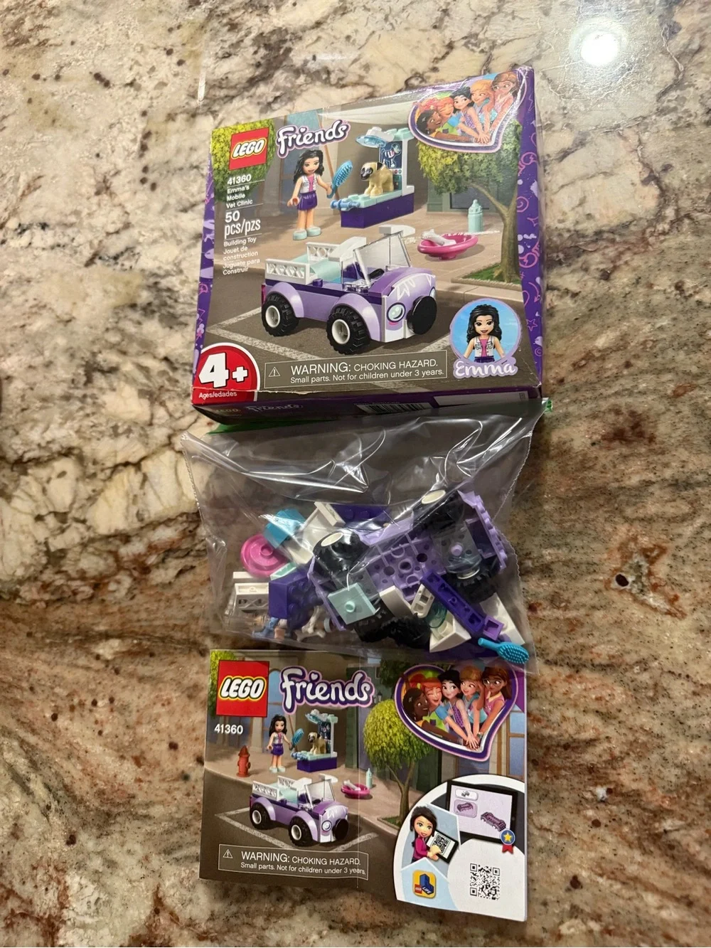 Lego Friends-Emma’s mobile vet clinic